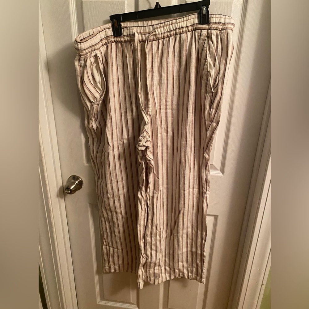 Old Navy Linen Pants. XL